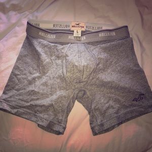 Men’s Hollister Boxer Briefs - Size Large